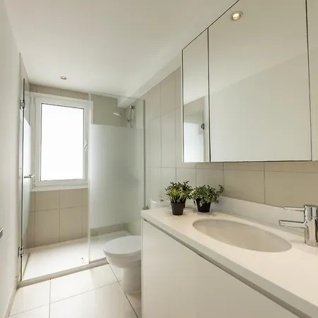 Sirina Seafront Paradise Willa