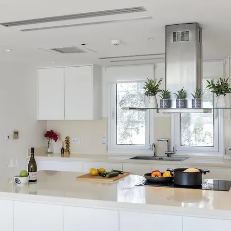 Sirina Seafront Paradise Villa Protaras