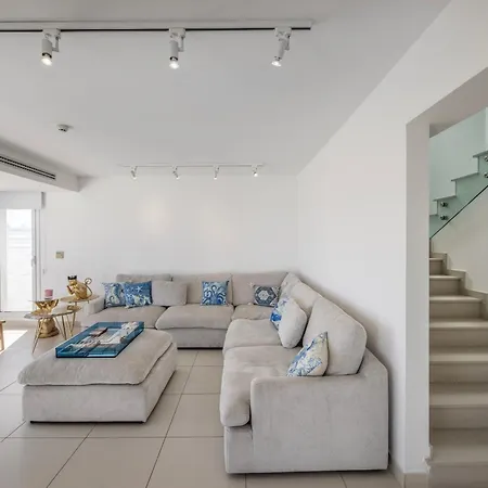 Sirina Seafront Paradise Protaras