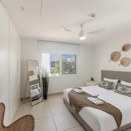 Sirina Seafront Paradise *