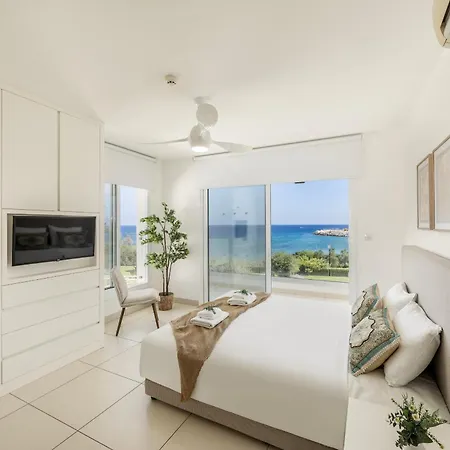 Sirina Seafront Paradise