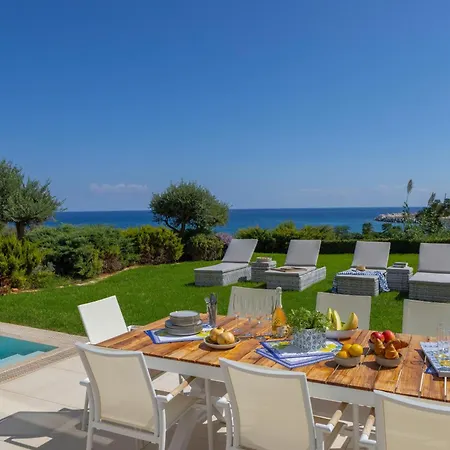 Sirina Seafront Paradise Villa *