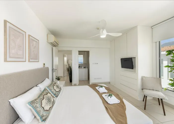 Sirina Seafront Paradise * Protaras