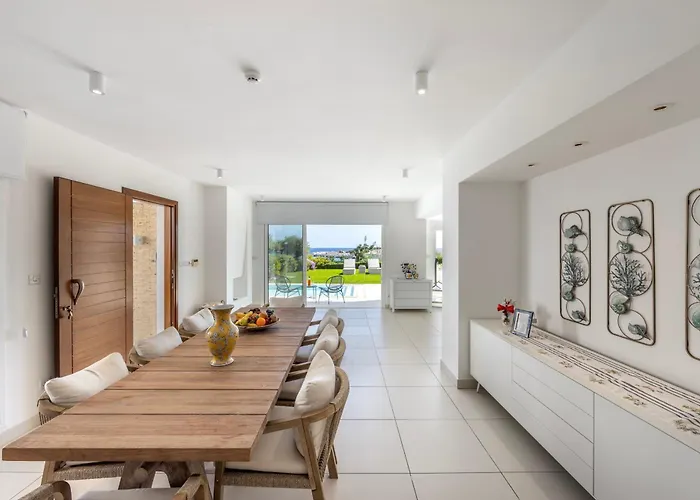 Sirina Seafront Paradise * Protaras