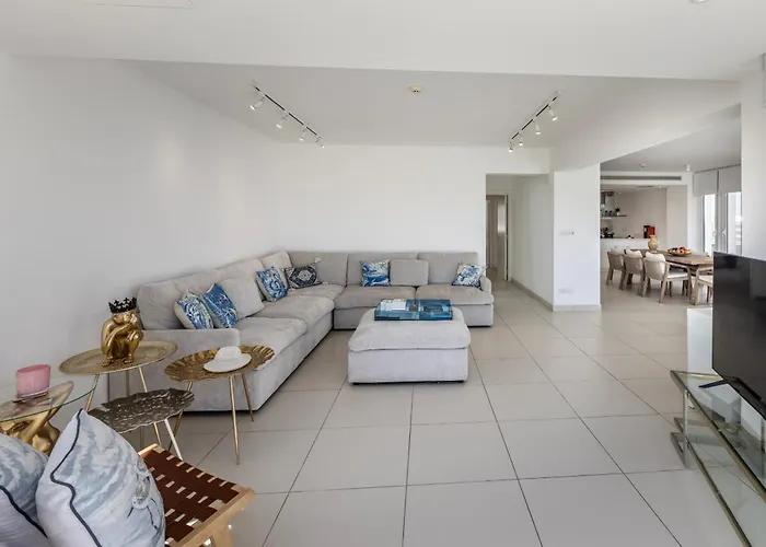 Sirina Seafront Paradise * Protaras