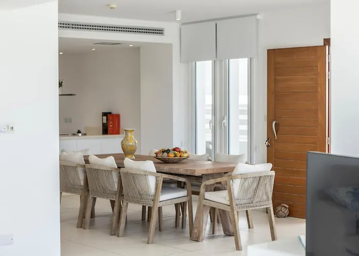 Sirina Seafront Paradise