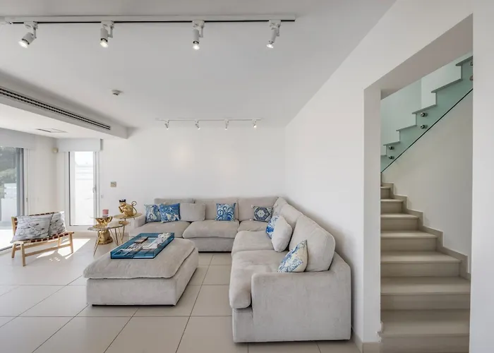 Sirina Seafront Paradise Protaras