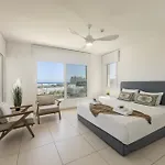 Sirina Seafront Paradise Villa *
