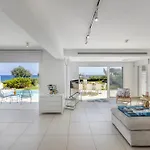 Sirina Seafront Paradise Villa *