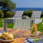 Villa Sirina Seafront Paradise *